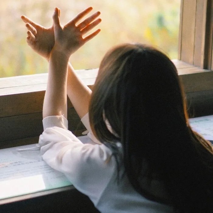 国庆抢座上热搜,大小姐的身份曝光了